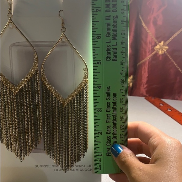 Earrings - Picture 4 of 4